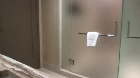 Snapshot of cream_central chatting on 03-29-26, 10:43 cream_central online show from 03-29-26, 10:43