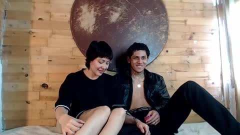  CAMILA Y SEBASTIAN online show from 01-13-25, 06:27