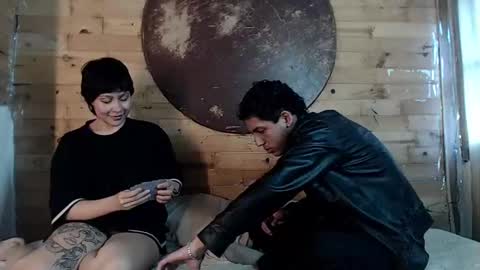  CAMILA Y SEBASTIAN online show from 01-14-25, 09:51