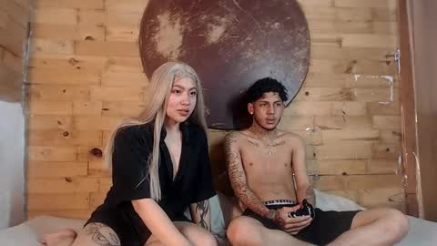  CAMILA Y SEBASTIAN online show from 02-10-25, 03:13