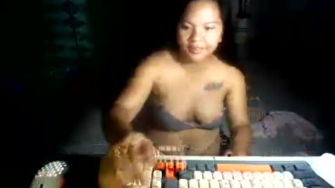 Snapshot of creamy_cunt4uxx chatting on 07-18-26, 05:22 my pussy always wet online show from 07-18-26, 05:22