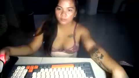 Snapshot of creamy_cunt4uxx chatting on 07-28-26, 07:04 my pussy always wet online show from 07-28-26, 07:04
