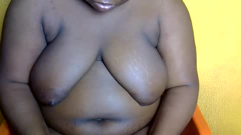 Snapshot of creamyposh1 chatting on 07-09-26, 04:27 creamyposh1 online show from 07-09-26, 04:27