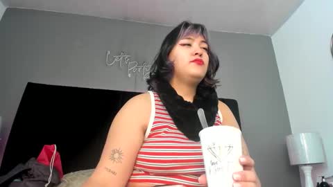 CRISTAL online show from 02-18-26, 01:40