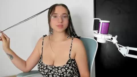 Jen. online show from 07-19-26, 04:22