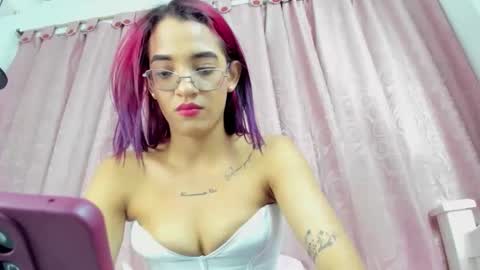 Snapshot of cris_dulce chatting on 05-08-26, 08:47 cris_dulce online show from 05-08-26, 08:47