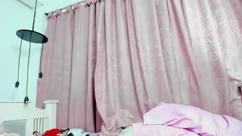 Snapshot of cris_dulce chatting on 05-09-26, 07:41 cris_dulce online show from 05-09-26, 07:41