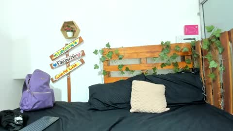 Snapshot of cris_dulce chatting on 05-18-26, 07:31 cris_dulce online show from 05-18-26, 07:31