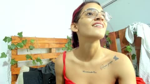 Snapshot of cris_dulce chatting on 05-24-26, 01:10 cris_dulce online show from 05-24-26, 01:10