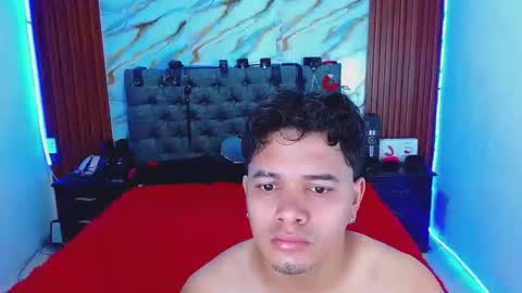 CRISANDMERY online show from 03-31-26, 06:36