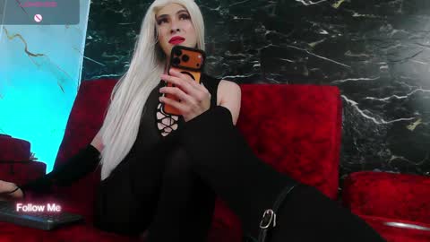 Snapshot of crislingery_doll chatting on 04-08-26, 01:00 crislingery_doll online show from 04-08-26, 01:00