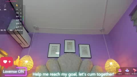 Snapshot of cristal_mason chatting on 01-23-25, 11:37 Cristal online show from 01-23-25, 11:37