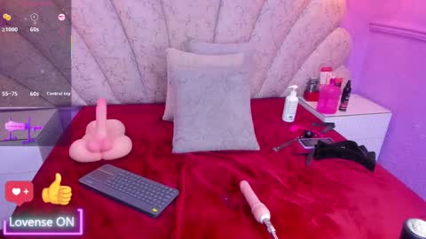 Snapshot of cristal_mason chatting on 01-23-25, 05:42 Cristal online show from 01-23-25, 05:42