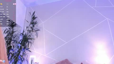 Snapshot of cristal_princess_ chatting on 01-23-25, 06:06 Cristal online show from 01-23-25, 06:06