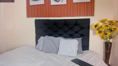 cristale69 online show from 04-08-26, 06:52