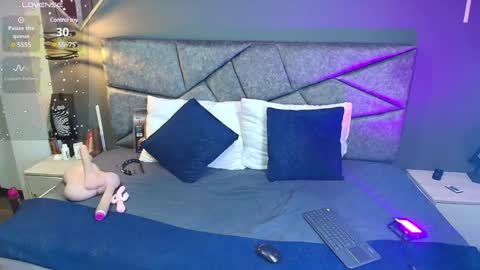 CRISTAL MILF online show from 01-14-25, 12:11