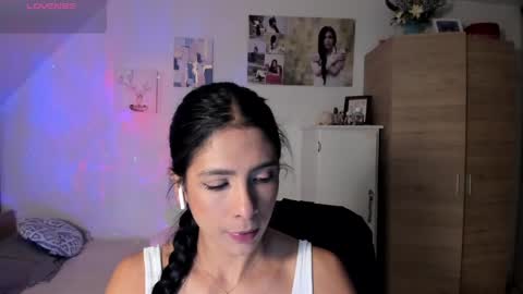 veronika online show from 04-13-26, 02:50