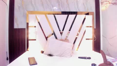 cristin  online show from 11-05-25, 07:08