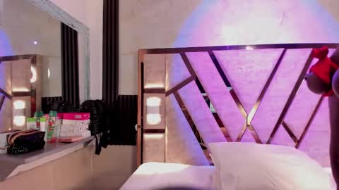 cristin  online show from 03-18-26, 06:55