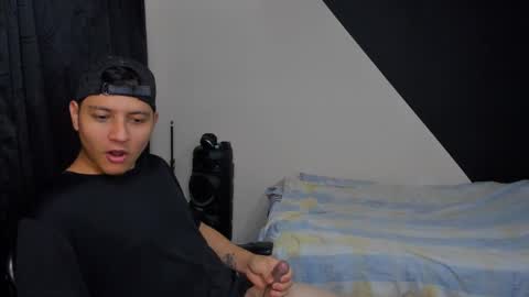 Snapshot of cristianhp chatting on 04-07-26, 02:01 Cristianhp online show from 04-07-26, 02:01