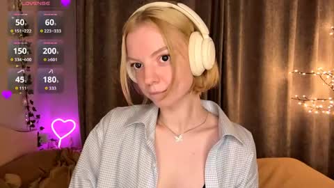Snapshot of cristinekondo chatting on 05-31-26, 06:09 Marry online show from 05-31-26, 06:09