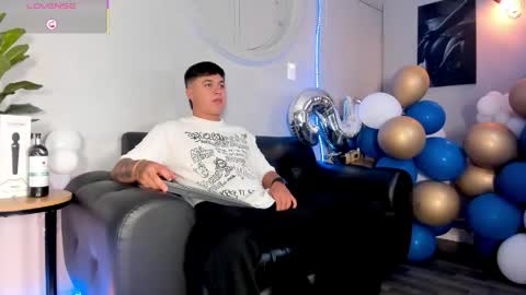 Cristopher online show from 05-23-26, 01:26