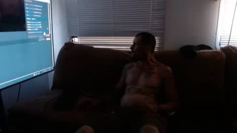 Snapshot of critterick6674 chatting on 09-16-25, 12:44 critterick6674 online show from 09-16-25, 12:44