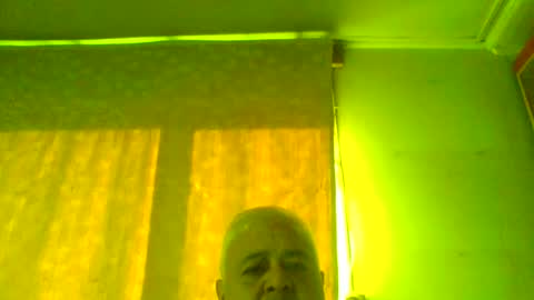 crmperez online show from 05-20-26, 07:42
