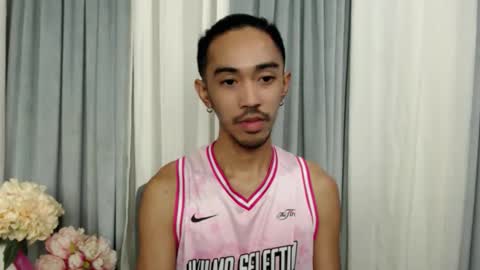 crocodale online show from 04-20-26, 08:06