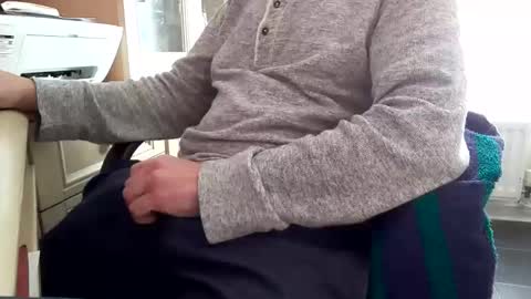 Snapshot of croup45 chatting on 01-14-26, 12:55 croup45 online show from 01-14-26, 12:55