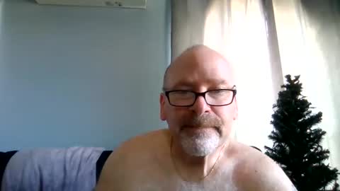 Snapshot of cruising_guy chatting on 06-11-26, 01:31 fun guy online show from 06-11-26, 01:31