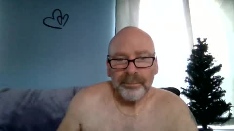 Snapshot of cruising_guy chatting on 06-29-26, 12:38 fun guy online show from 06-29-26, 12:38