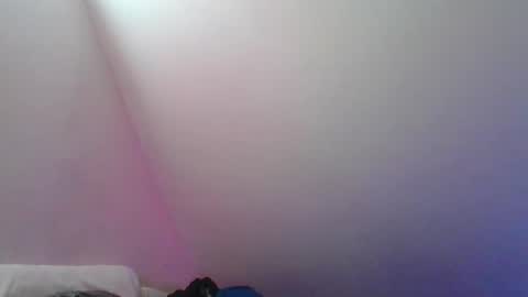 Snapshot of crush380 chatting on 05-01-26, 03:05 Crush380 online show from 05-01-26, 03:05