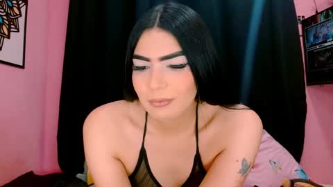 Instagram cristal espinosa1 online show from 09-29-25, 11:31