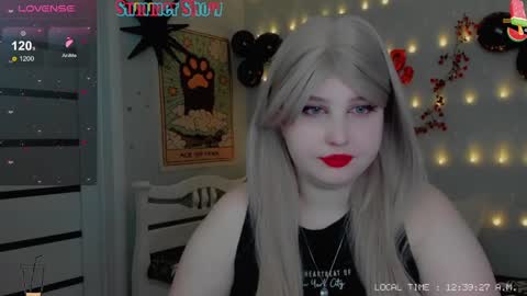 Snapshot of crystal__chris chatting on 02-14-25, 10:36 Chris online show from 02-14-25, 10:36