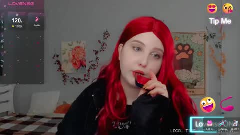 Snapshot of crystal__chris chatting on 10-19-25, 11:00 Chris online show from 10-19-25, 11:00