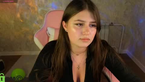 Crystal  Lacee online show from 03-14-26, 09:15