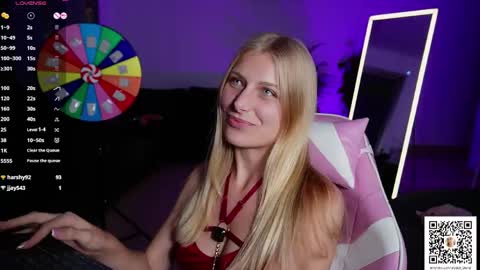 Crystal online show from 04-15-26, 07:58