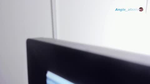 angie  online show from 02-18-26, 03:35