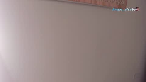 angie  online show from 07-11-26, 03:31
