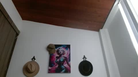 Crystal Blaze online show from 02-25-26, 11:53