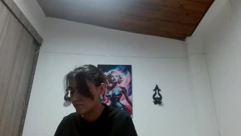 Crystal Blaze online show from 05-31-26, 09:38