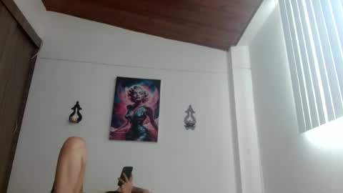 Snapshot of crystal_starx chatting on 06-29-26, 03:01 Crystal Blaze online show from 06-29-26, 03:01