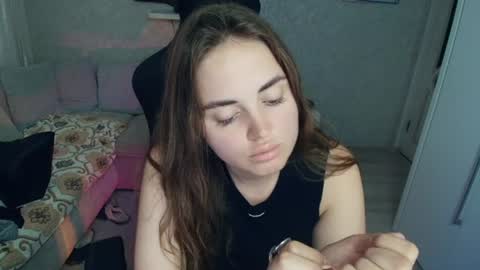 Snapshot of crystalemily chatting on 07-14-26, 07:08 crystalemily online show from 07-14-26, 07:08