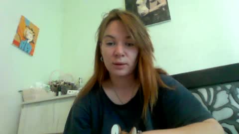 crystalvelvet online show from 05-18-26, 06:52