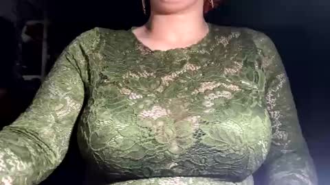 crystalyn777 online show from 04-21-26, 04:19