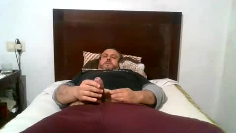 Snapshot of cuadillo chatting on 11-13-25, 10:30 cuadillo online show from 11-13-25, 10:30