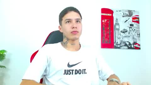 cumandres online show from 02-26-26, 03:33