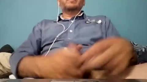 cumbian_chero online show from 05-19-26, 02:01