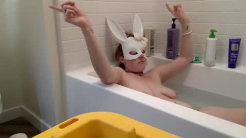 CumDumpSlut online show from 06-26-26, 04:17